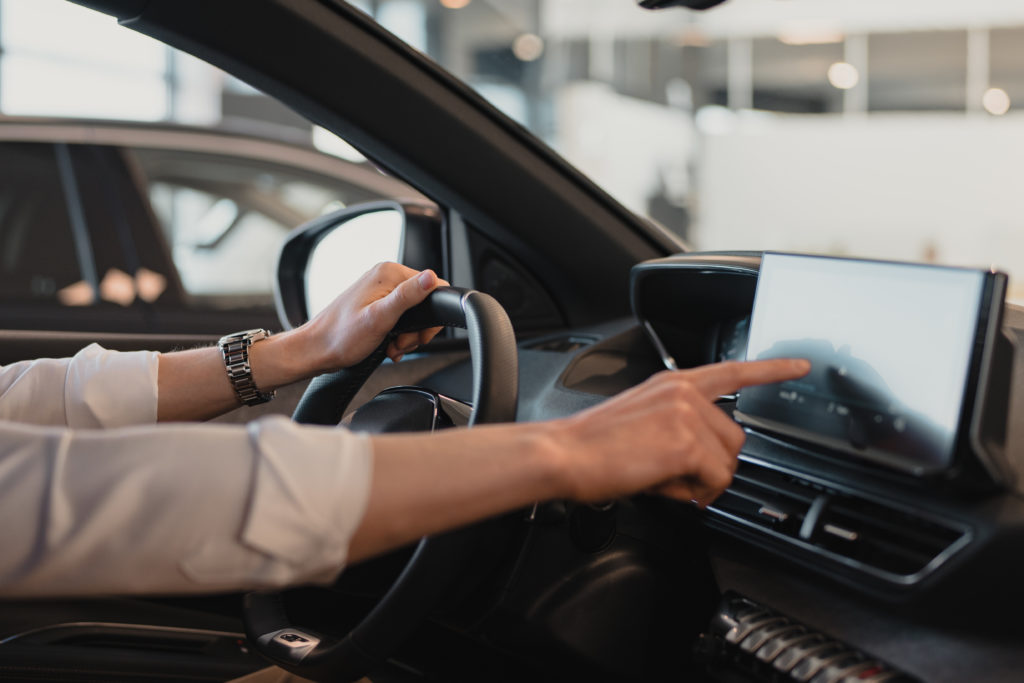 Advarselslamper og farvekoder i bilen