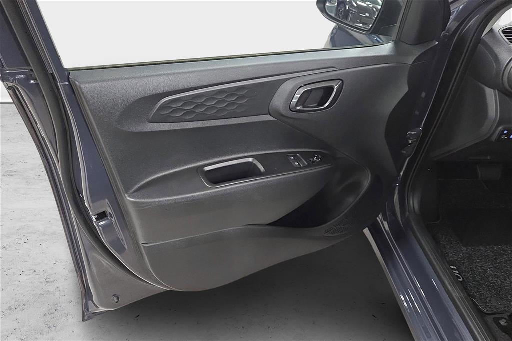 Hyundai i10 1,0 Essential AMT 67HK 5d Aut. - Billede 15