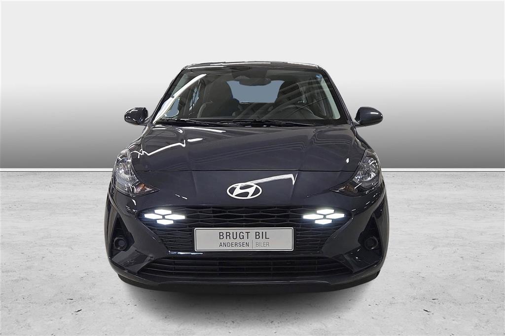 Hyundai i10 1,0 Essential AMT 67HK 5d Aut. - Billede 3