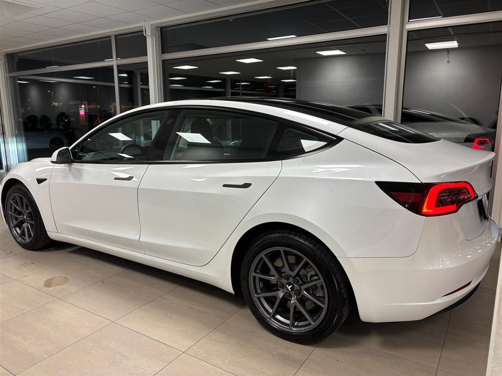 Tesla Model 3 EL 283HK Aut. - Billede 2